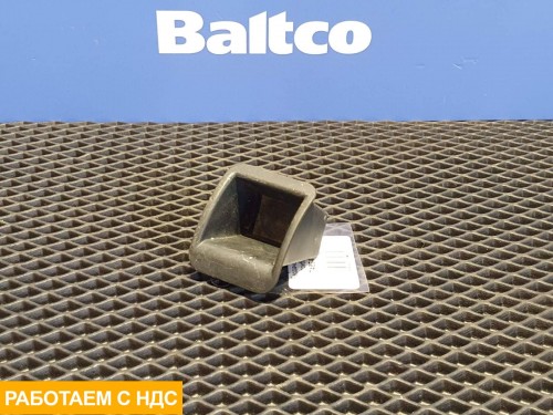 Бардачок панели приборов