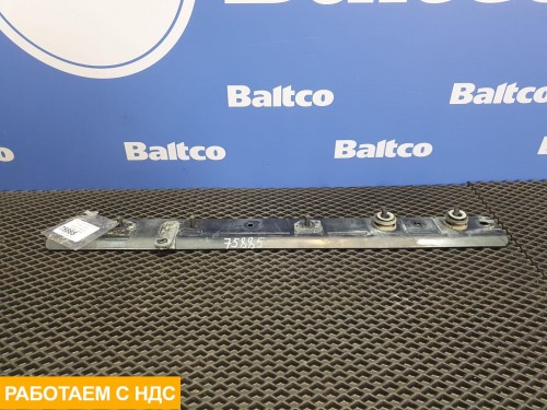 Кронштейн крепления интеркулера левый