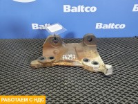 Кронштейн глушителя