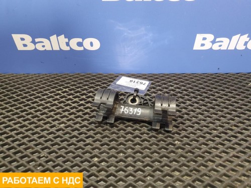 Кронштейн воздушного фильтра