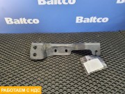 Кронштейн бампера правый