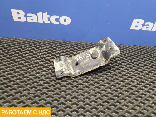 Кронштейн трубопровода