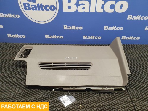 Панель спальной полки левая